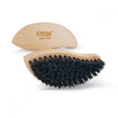Q2M Leather Brush - Gyeon
